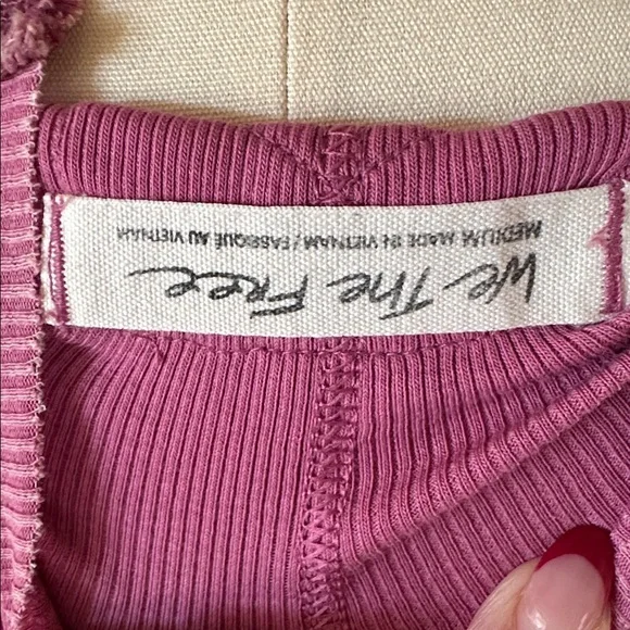 We The Free Overdrive Layering Top Size Medium Sweetheart Combo - Picture 4 of 6